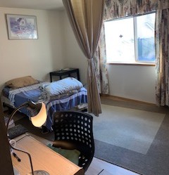 listing photo 1/3